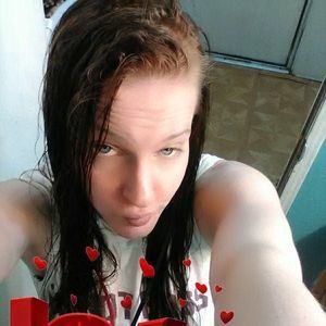 Meet your Posher, Dana